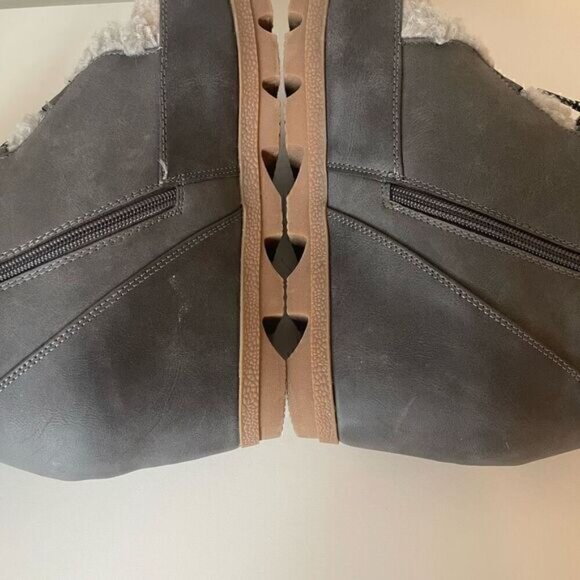 Maurices Ankle Boots Wedge Heel Shearling Fur Lined Size 11 Warm Booties Camille - Picture 3 of 4
